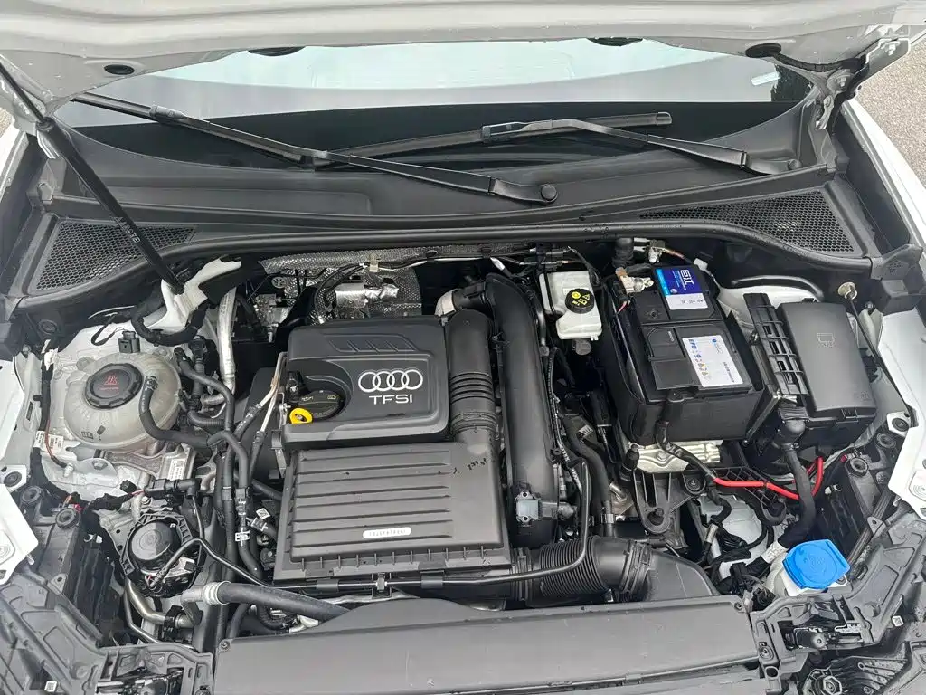 Audi Q3 — миниатюра 8