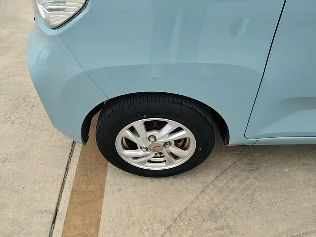 Wuling MINIEV — миниатюра 23
