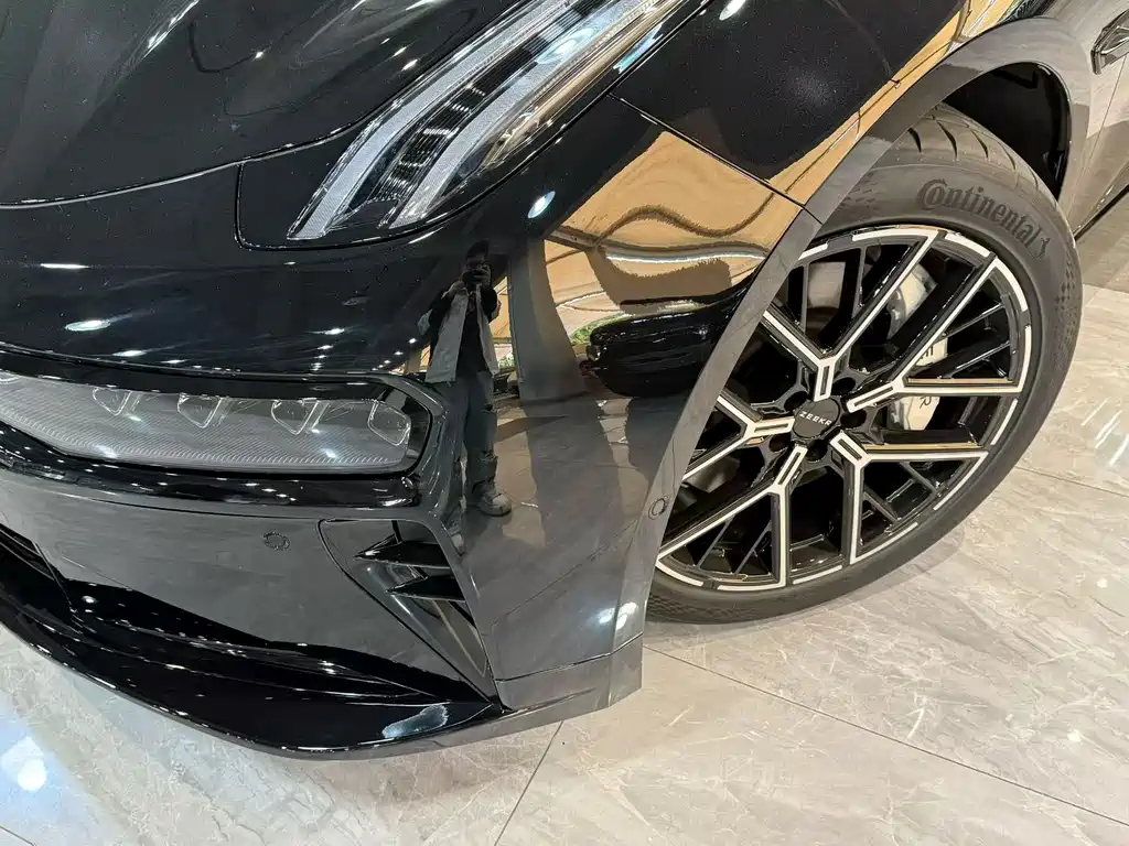 ZEEKR EXTREME KRYPTON 001