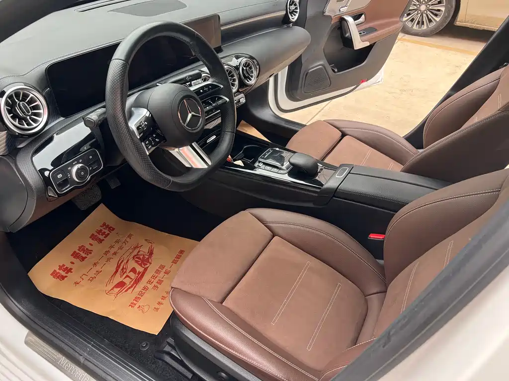 MERCEDES-BENZ A CLASS