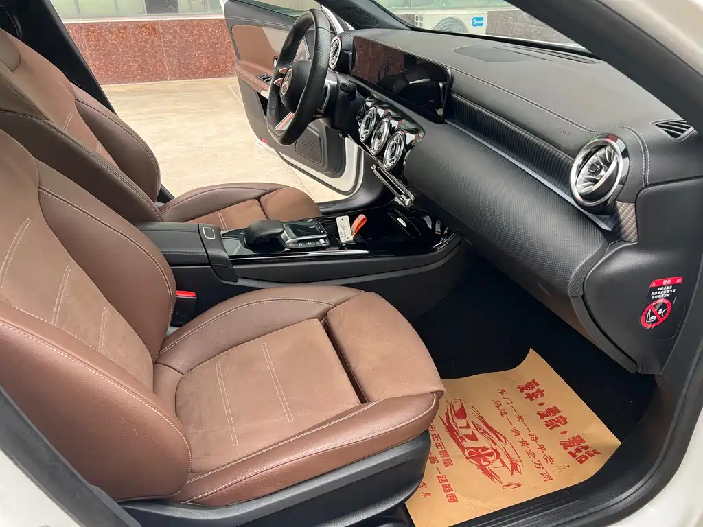 MERCEDES-BENZ A CLASS