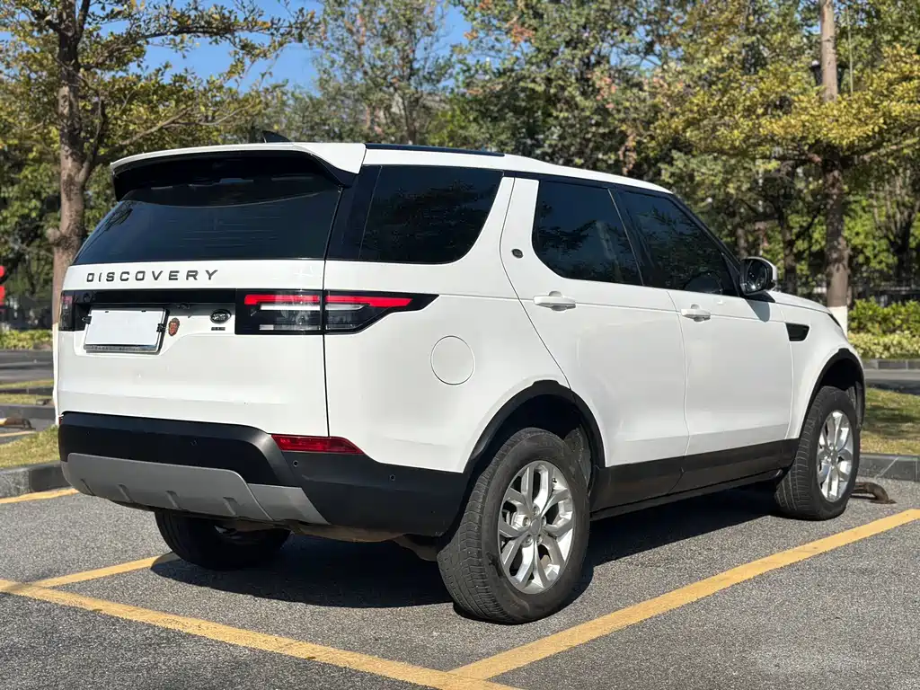 LAND ROVER DISCOVER