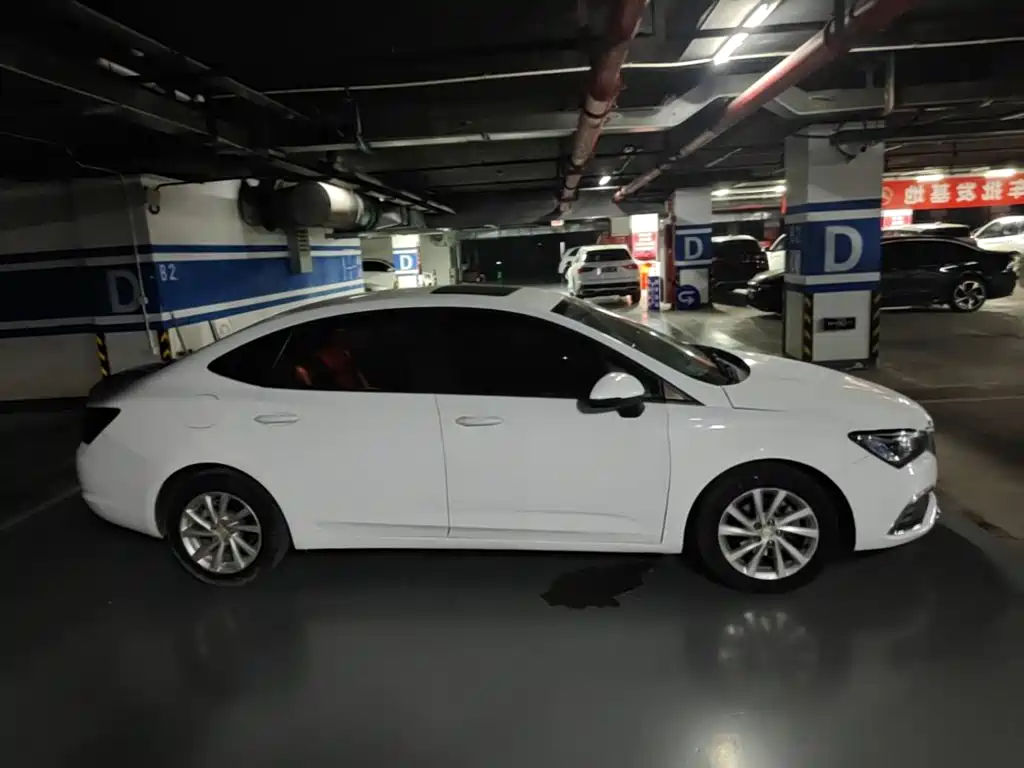 Buick Verano — миниатюра 26