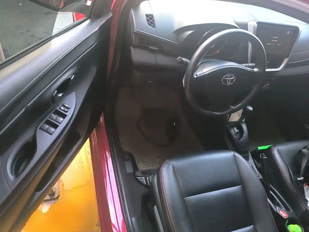 Toyota Vios FS — миниатюра 16