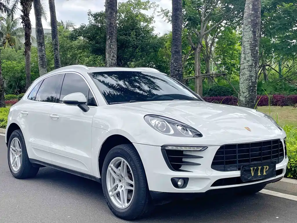 Porsche Macan — миниатюра 3