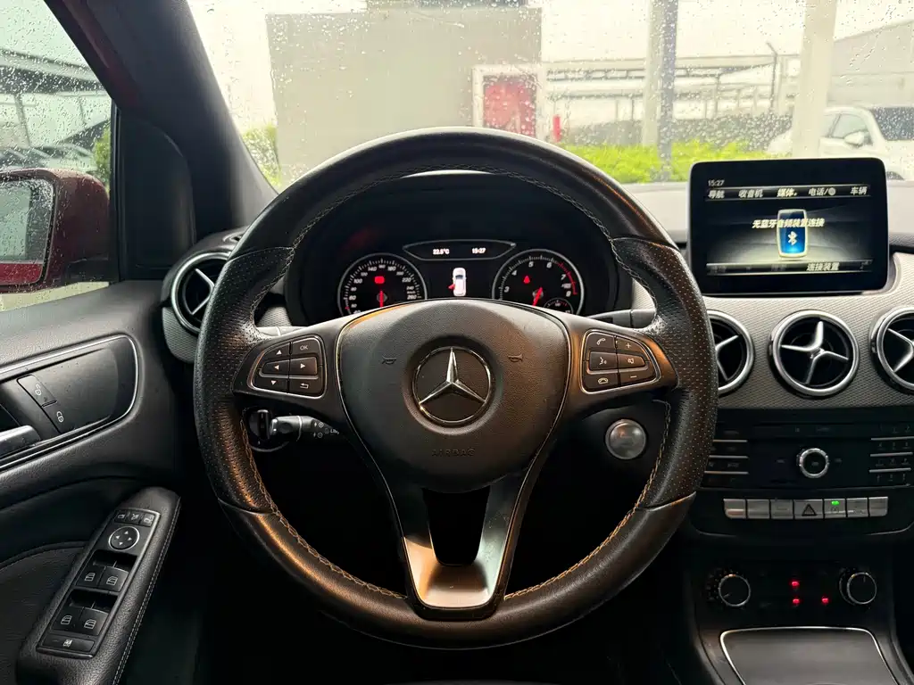 Mercedes-Benz B-Class — миниатюра 8