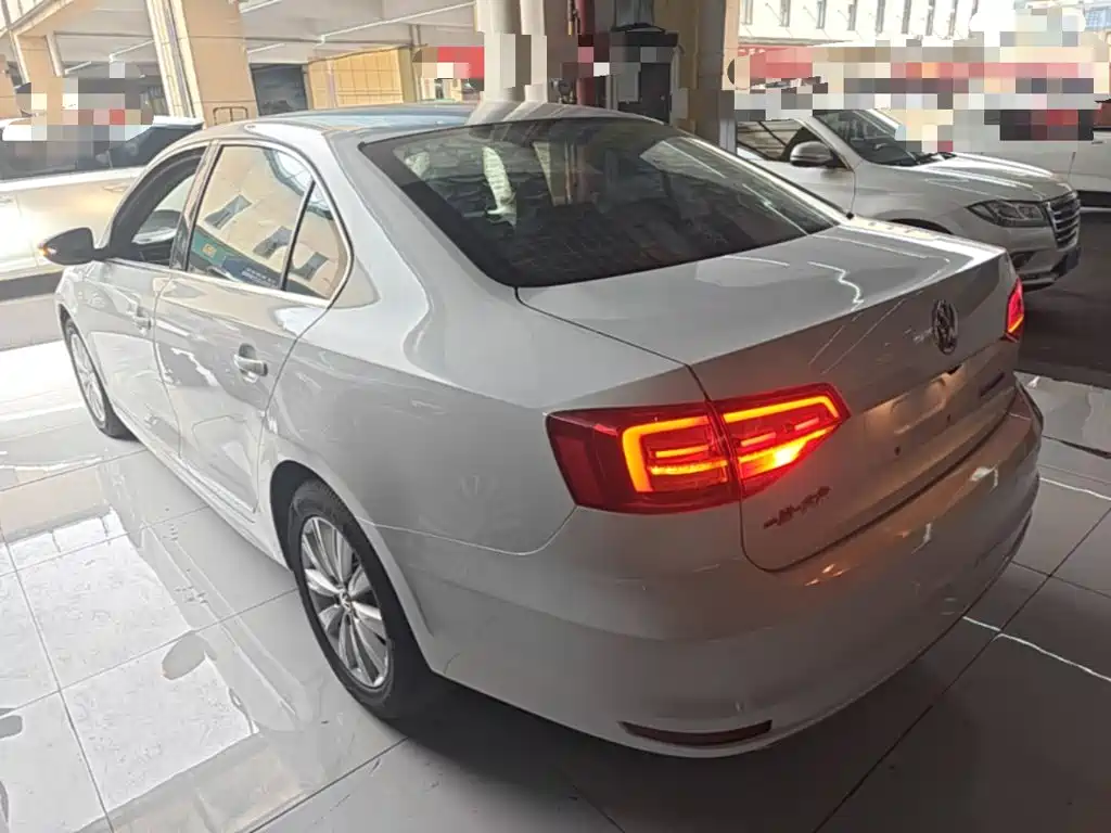 Volkswagen Sagitar — миниатюра 5