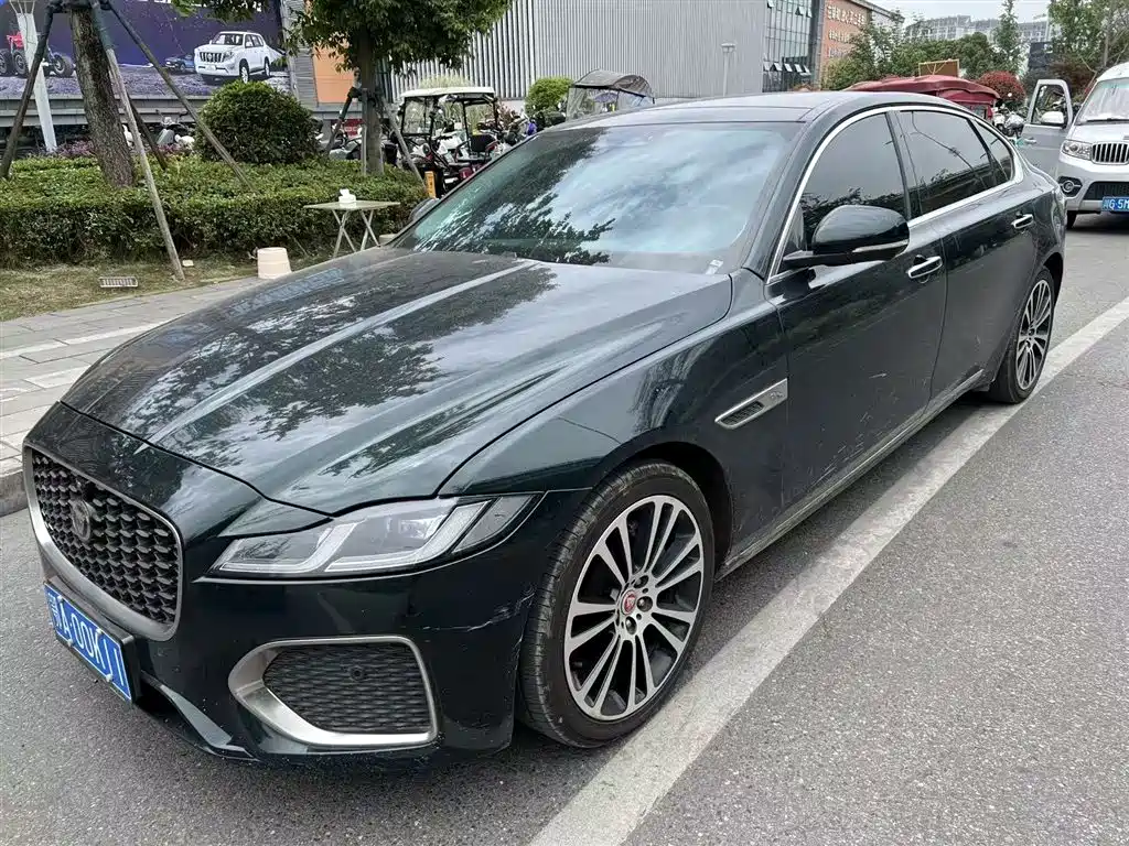 Jaguar XFL 2021