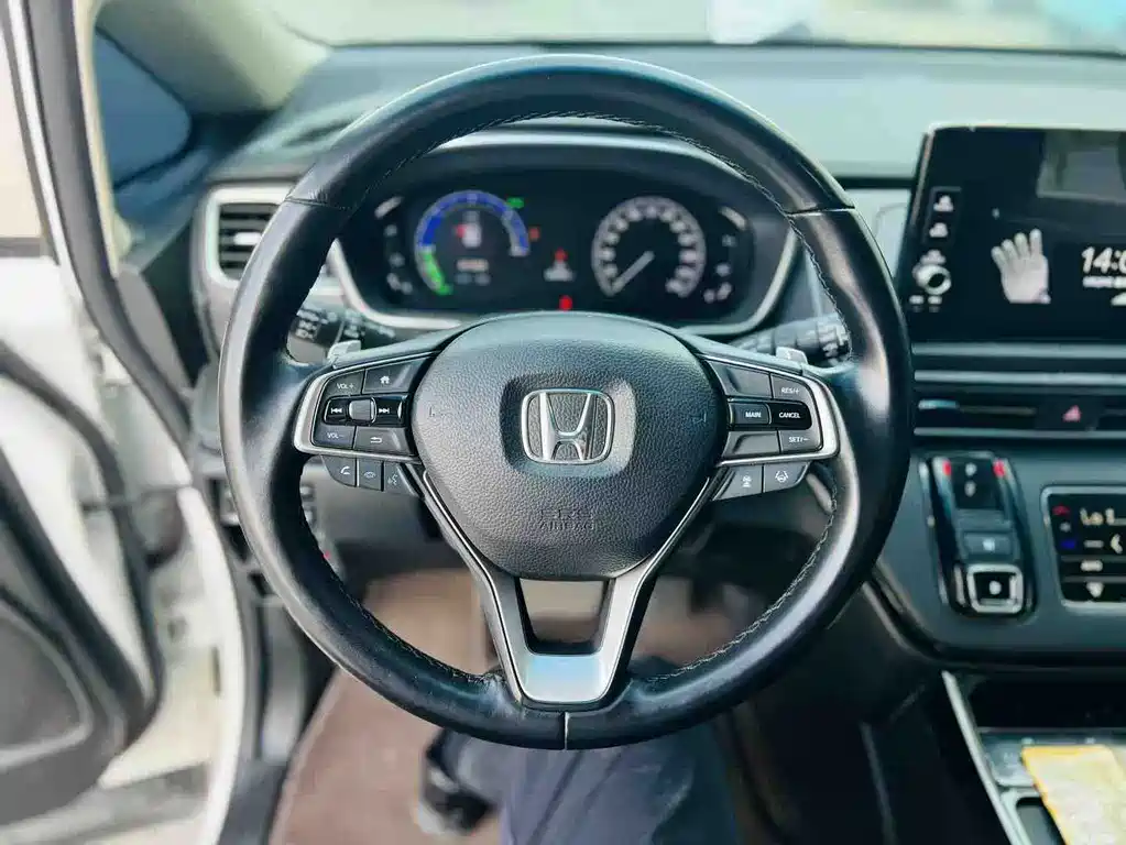 Honda Elysion — миниатюра 11