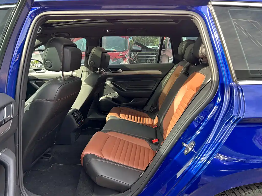 Volkswagen Viloran — миниатюра 9