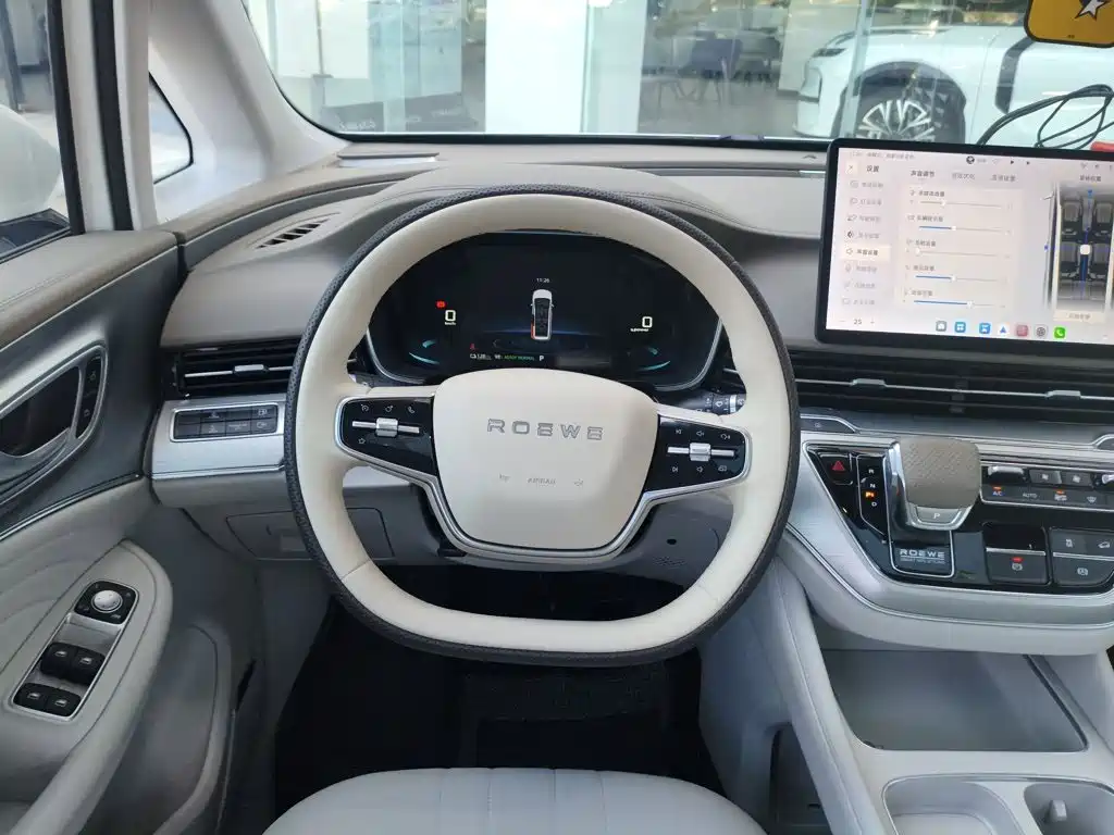 Roewe iMAX8 New Energy — миниатюра 3