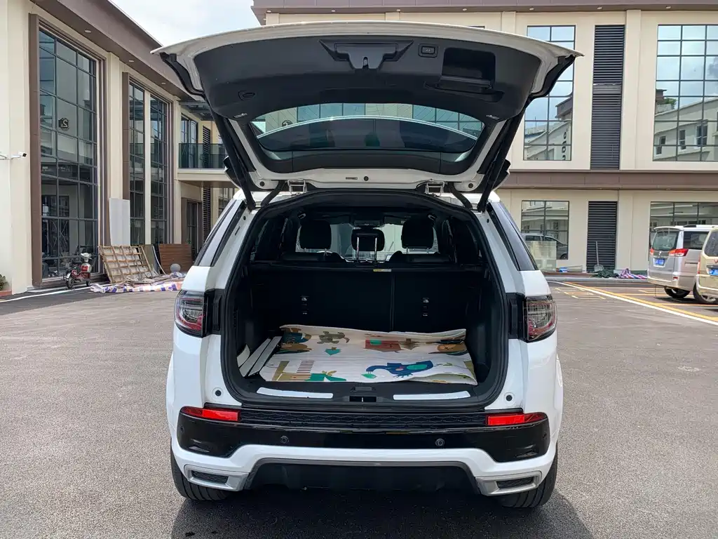 Land Rover Discovery Sport 2022 249PS R-Dynamic S 5 мест
