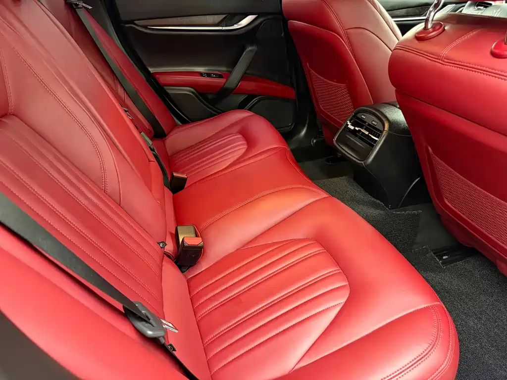 Maserati Ghibli — миниатюра 15