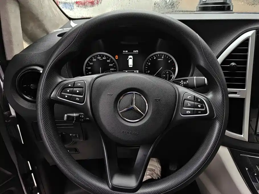 Mercedes-Benz Vito — миниатюра 15
