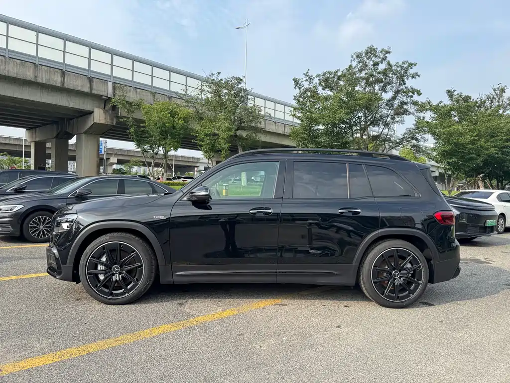 Mercedes-Benz GLB A MG 2026 AMG GLB 35 4MATIC