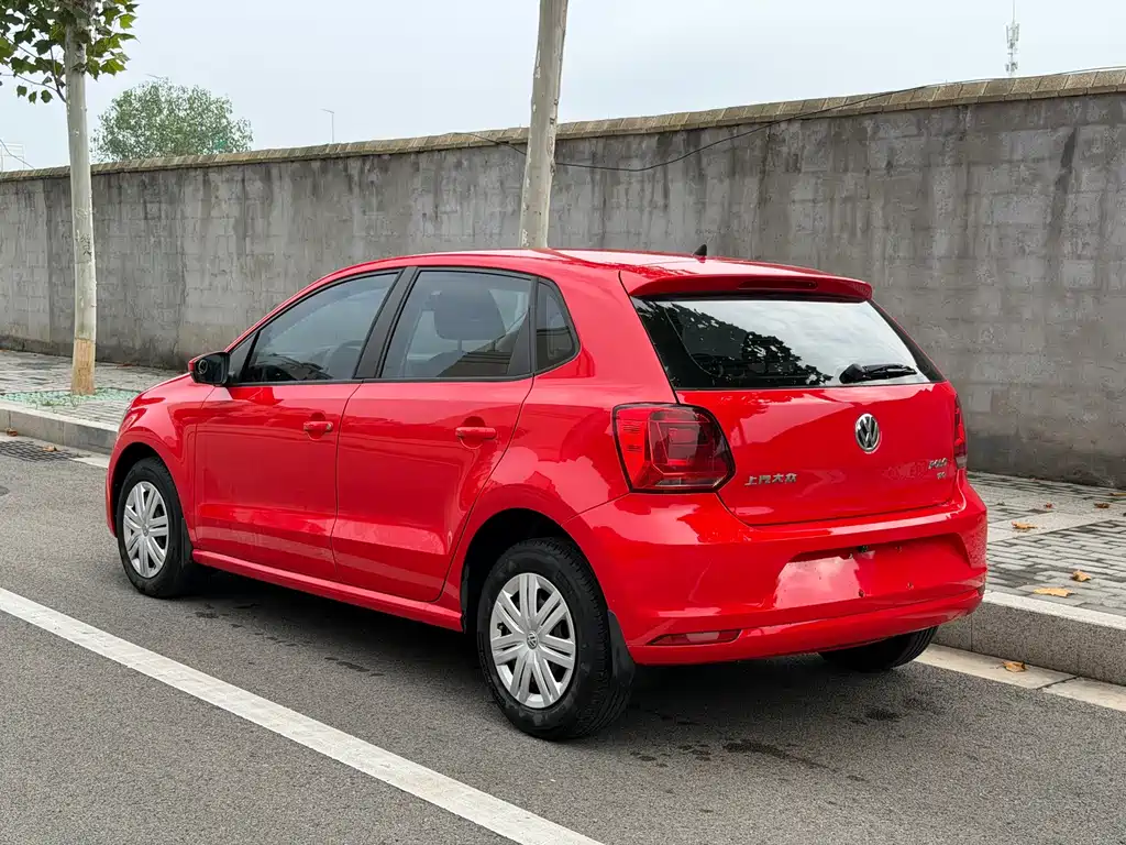Volkswagen Polo — миниатюра 4