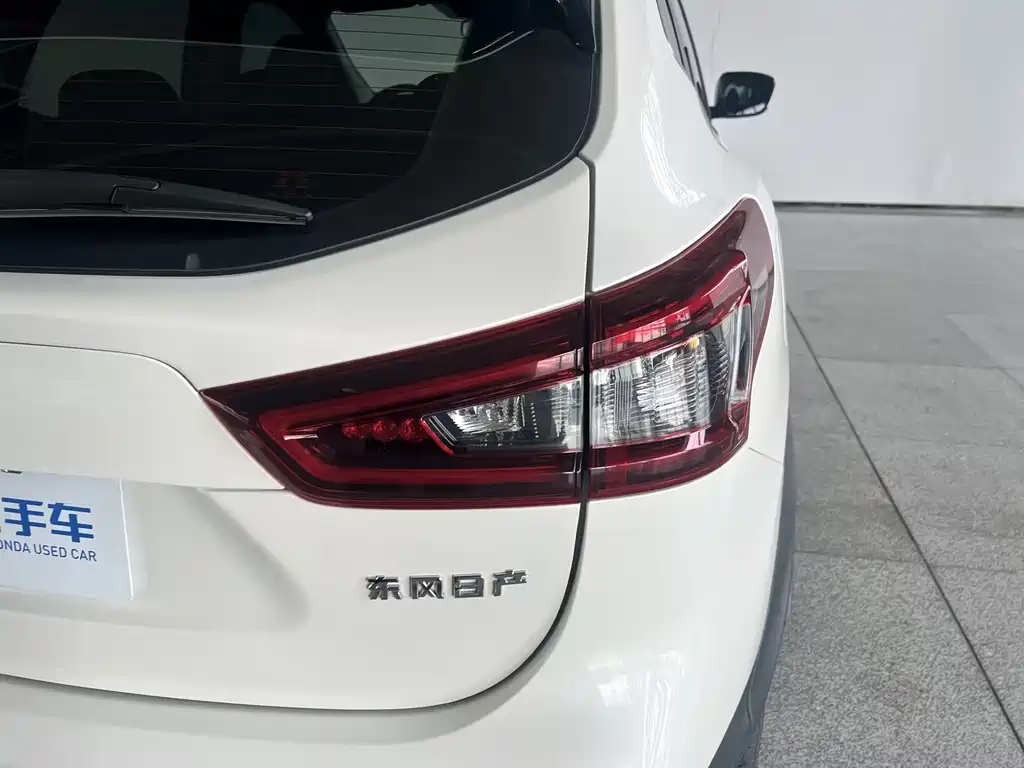 Nissan Qashqai — миниатюра 22
