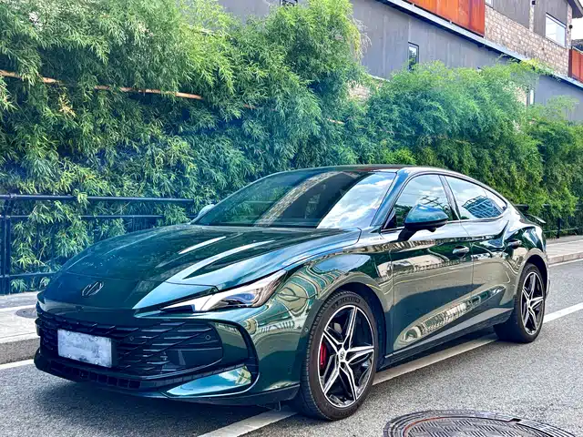 2026 MG MG7