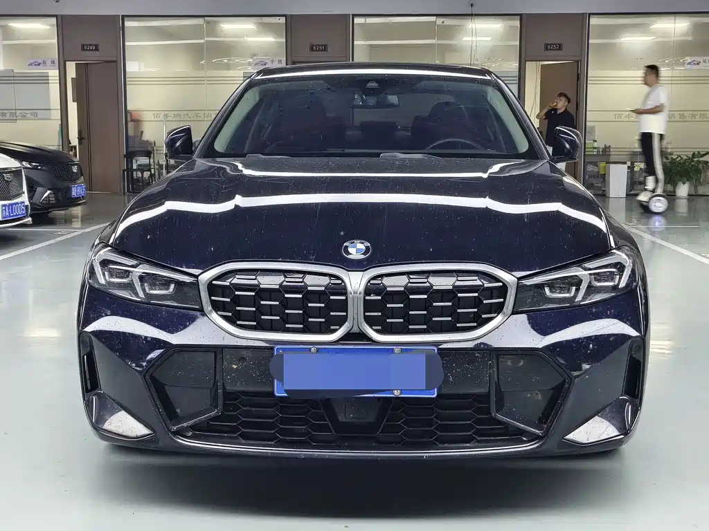 BMW 3 Series — миниатюра 2
