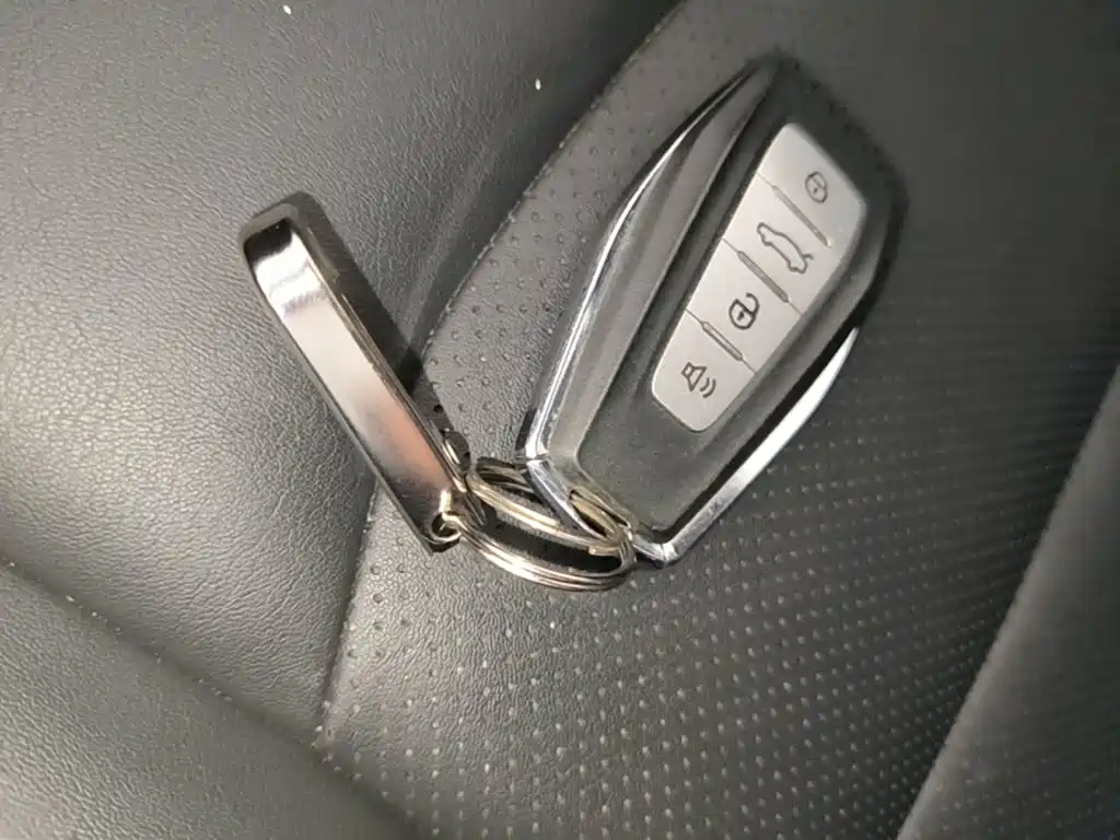 Geely Emgrand — миниатюра 9