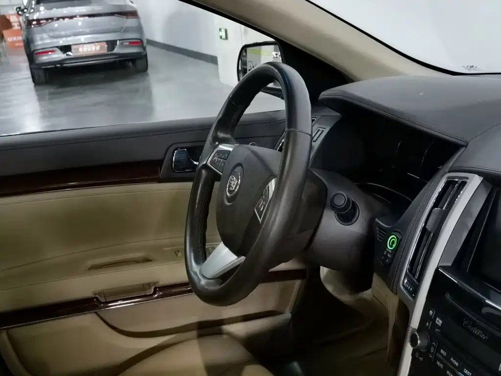 Cadillac SLS — миниатюра 22