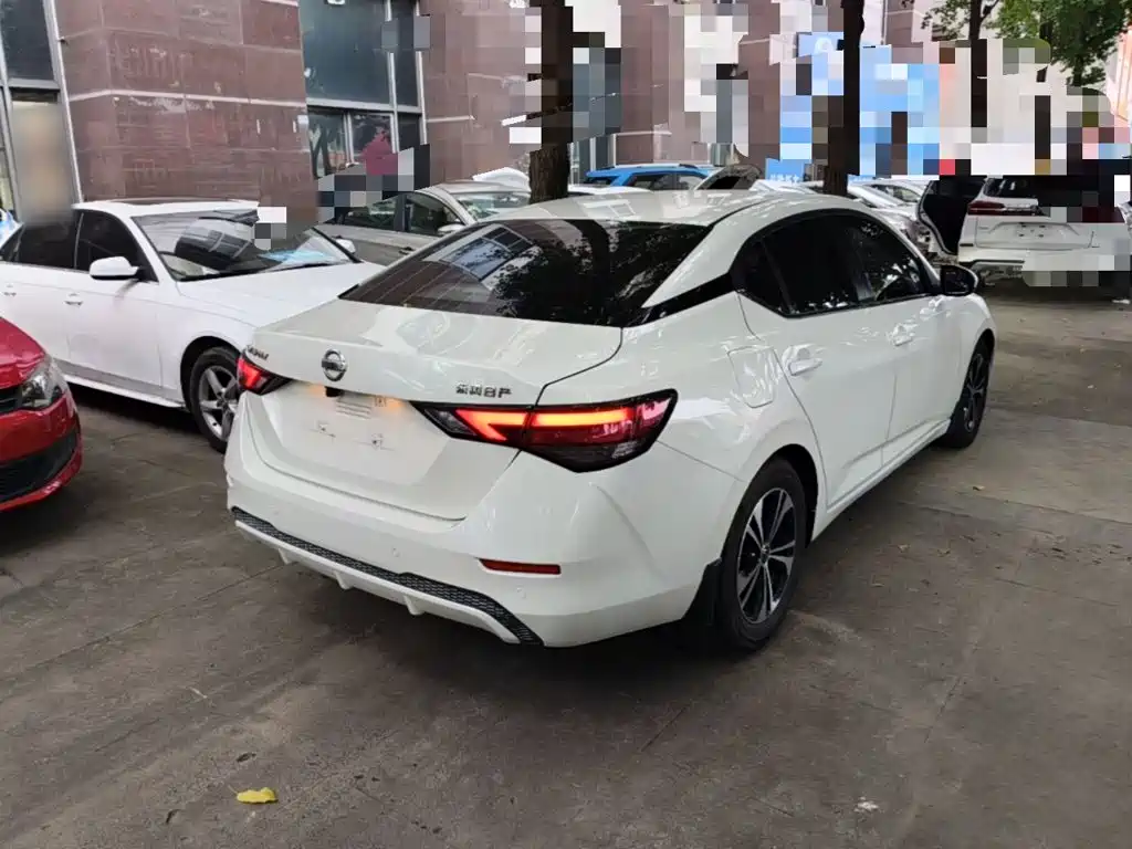 Nissan Sylphy — миниатюра 7