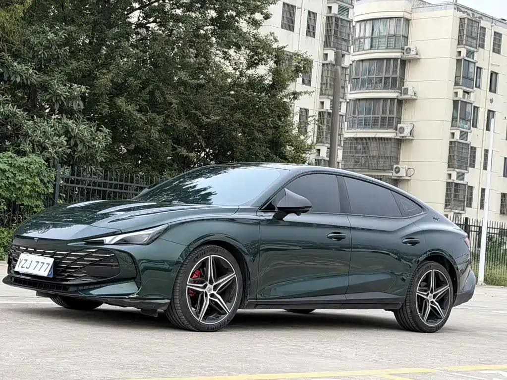 MG MG7