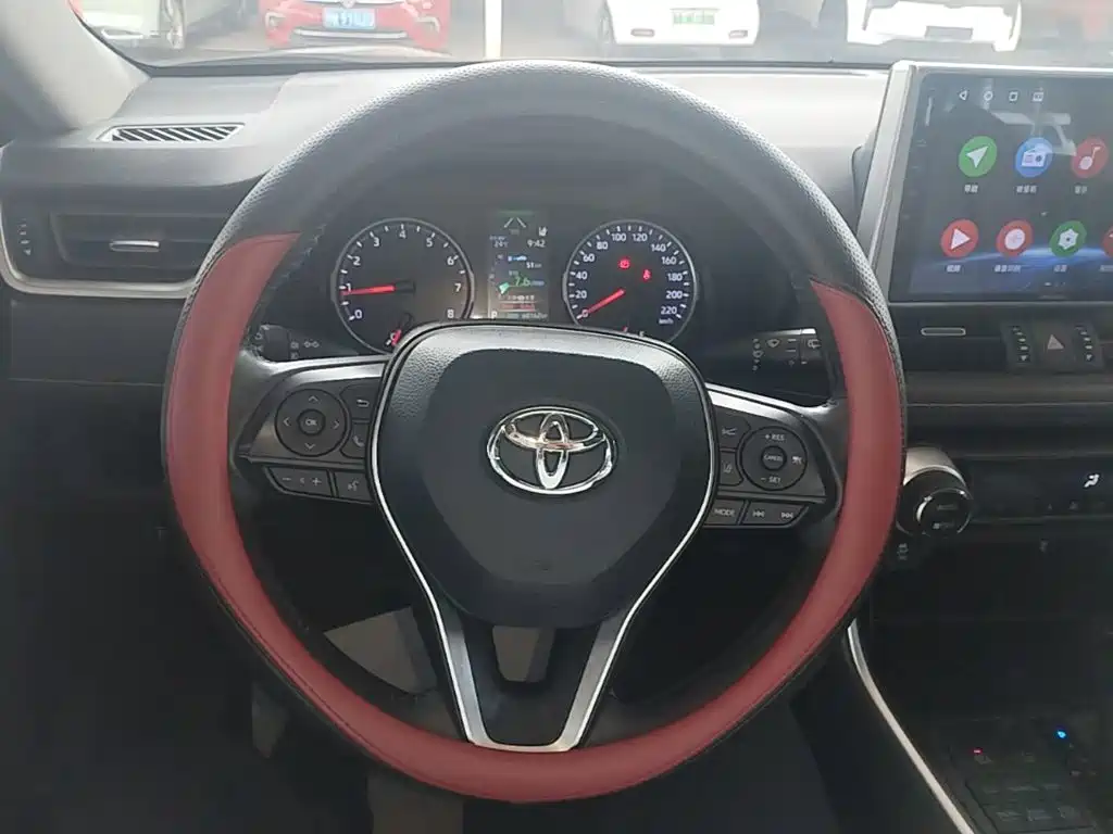 Toyota Wildlander — миниатюра 11