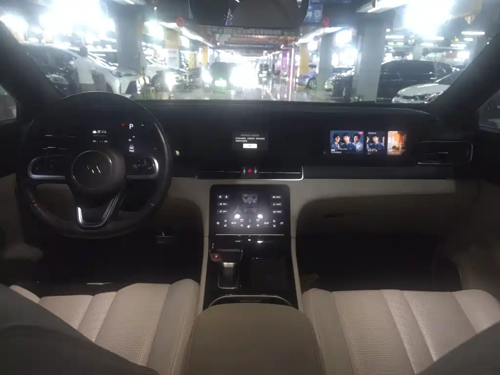 Li Auto Li ONE — миниатюра 4