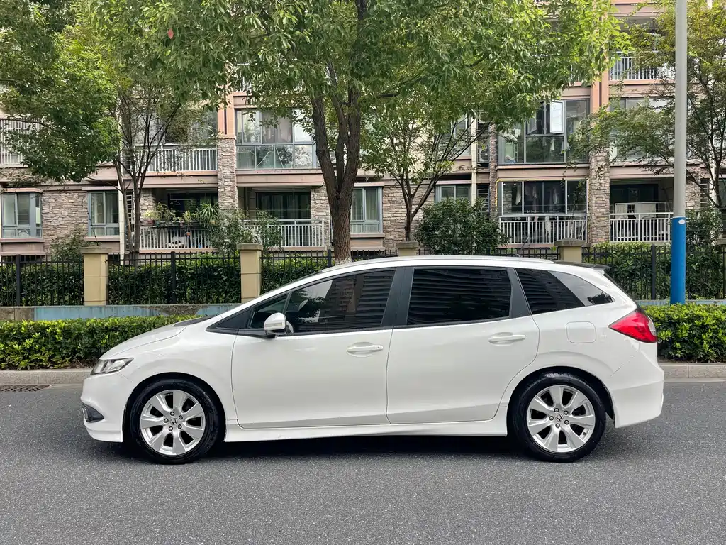 Honda Jade — миниатюра 3