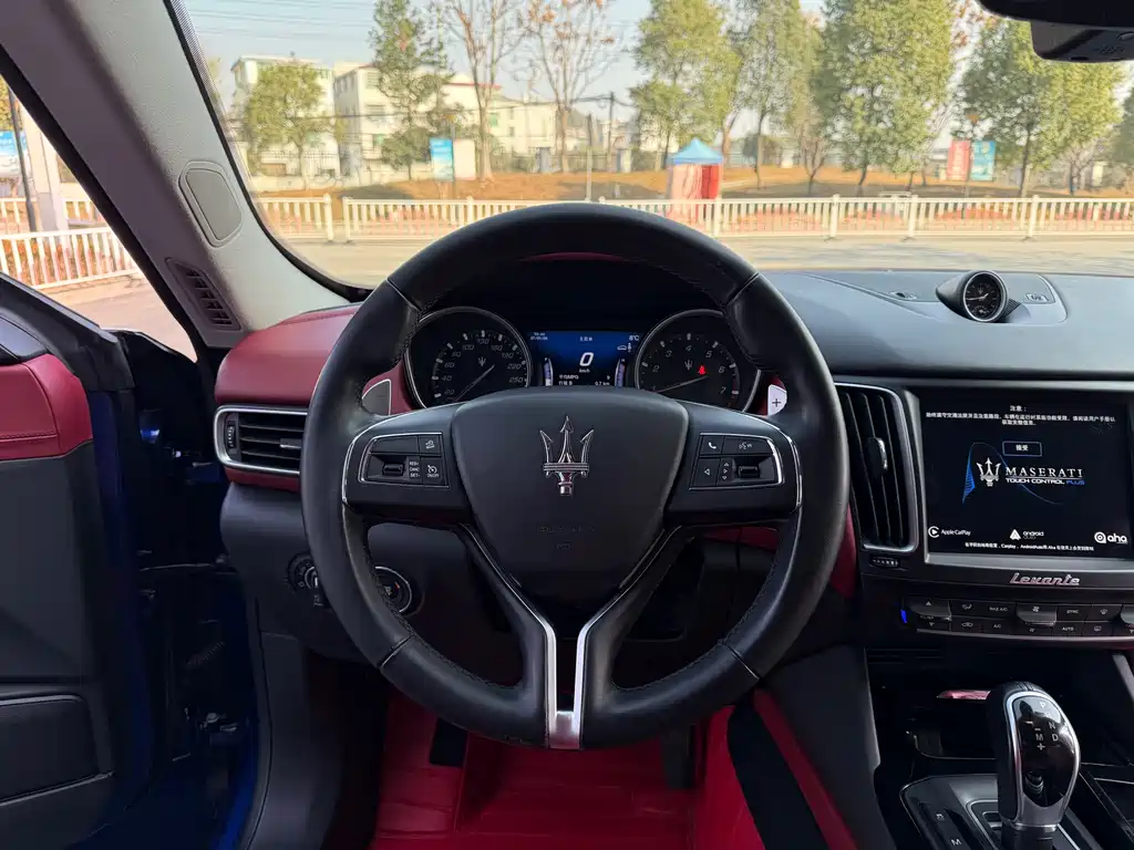 MASERATI LEVANTE