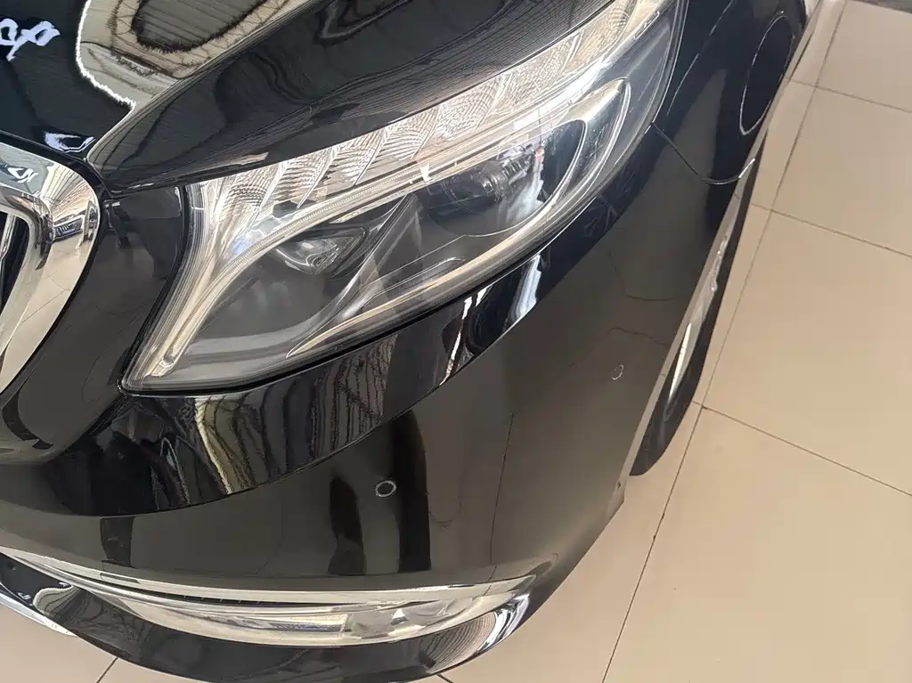 Mercedes-Benz Vito — миниатюра 6