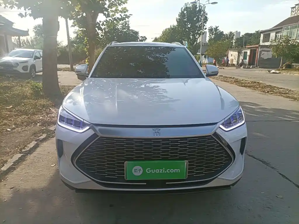 BYD PLUS New Energy — миниатюра 3