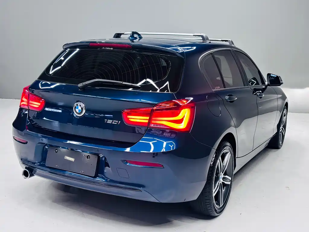BMW 1 Series (Import) — миниатюра 5