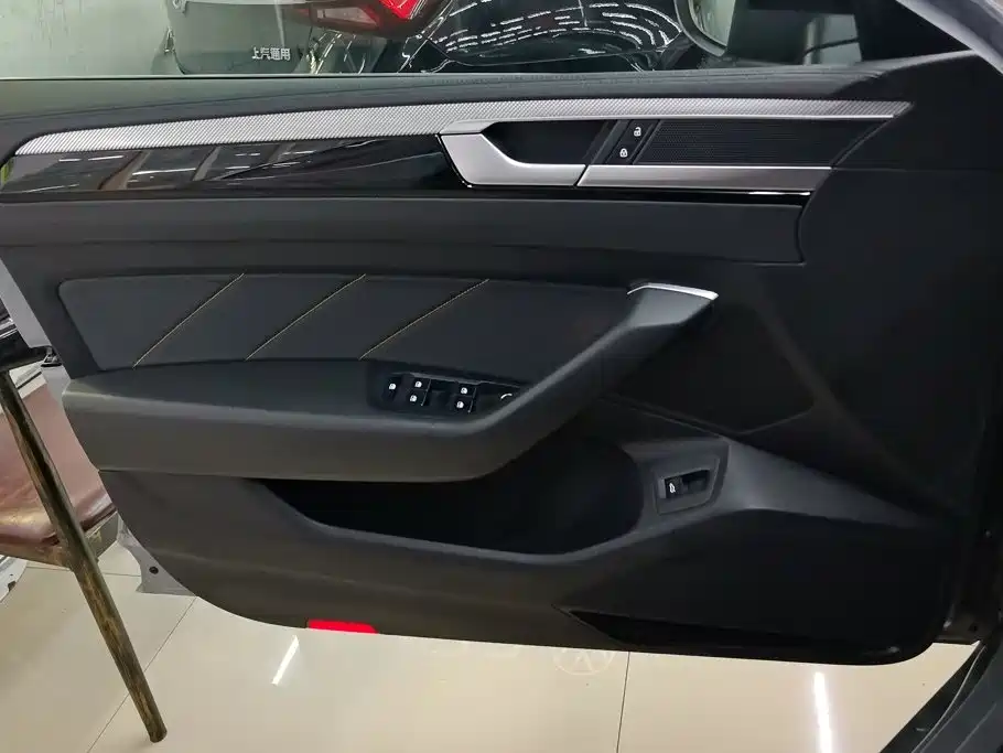 Volkswagen CC — миниатюра 7