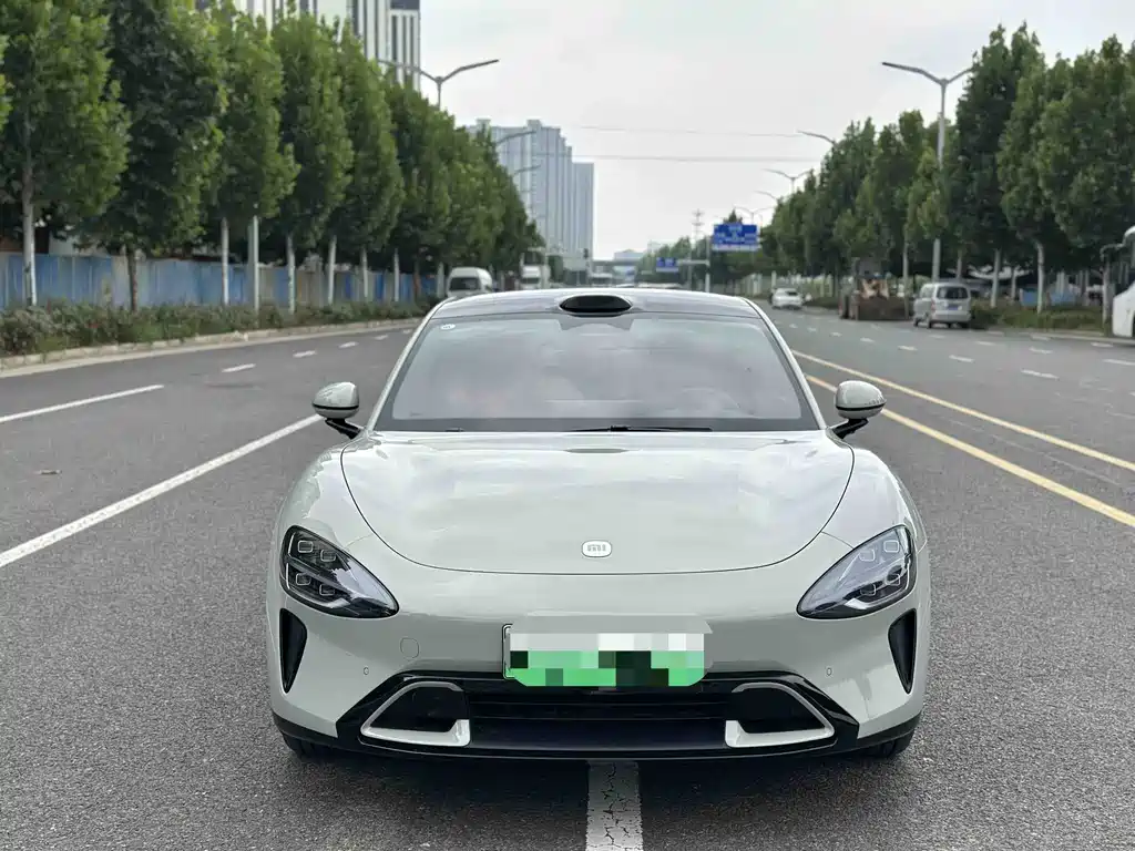 Xiaomi SU7 — миниатюра 2