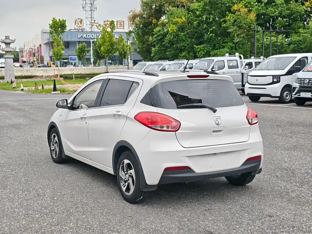 Baojun 310 — миниатюра 6