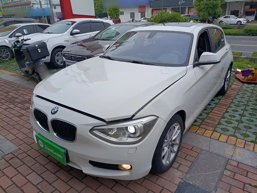 BMW 1 Series (Import) 2015