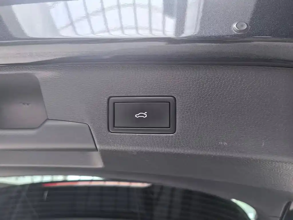 Volkswagen ID.6 Crozz — миниатюра 11