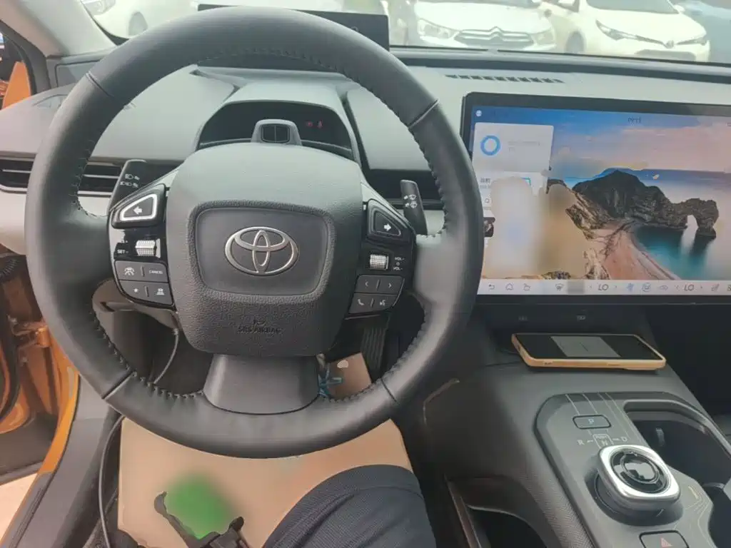 Toyota bZ5 — миниатюра 10