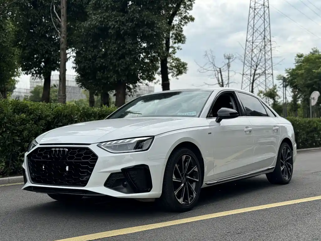 Audi A4L 2022