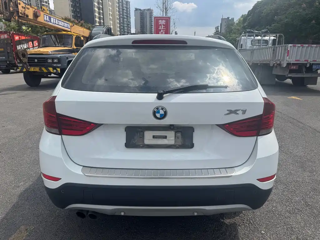 BMW X1 — миниатюра 11