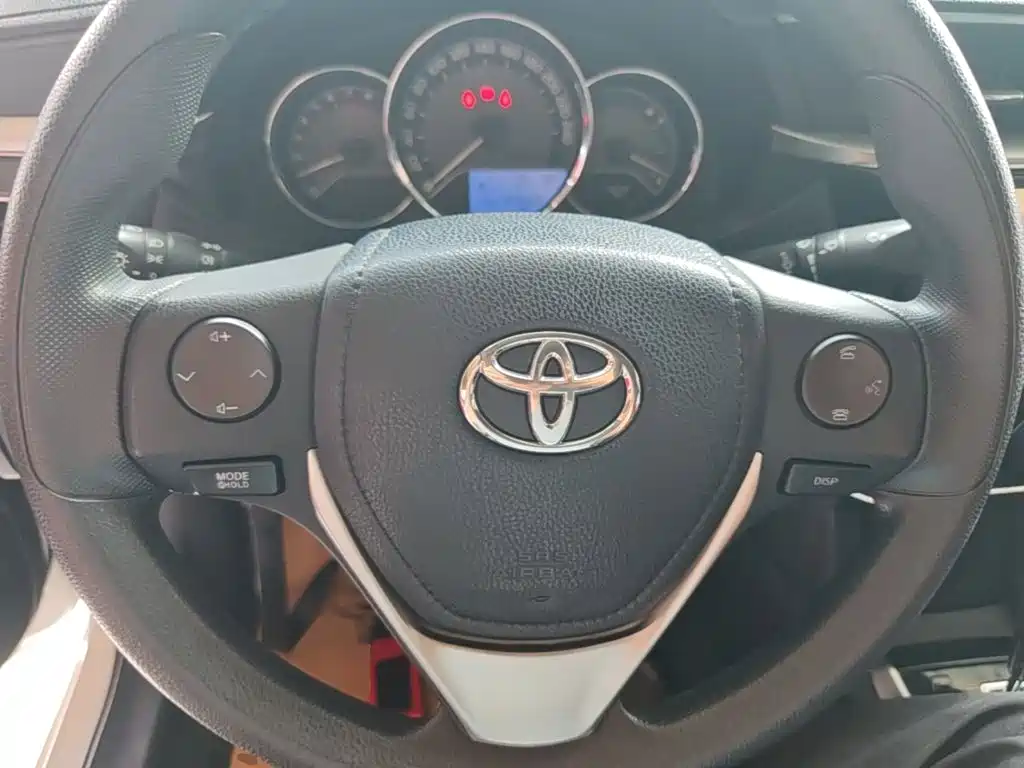 Toyota Corolla — миниатюра 11