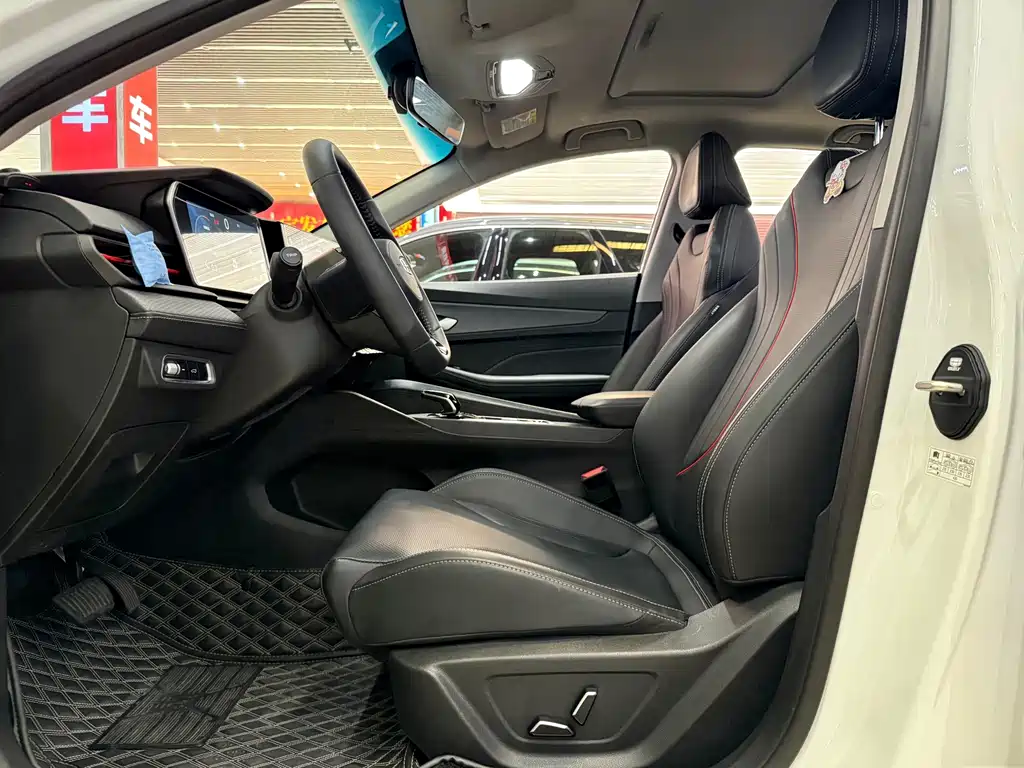 Geely Binrui — миниатюра 14