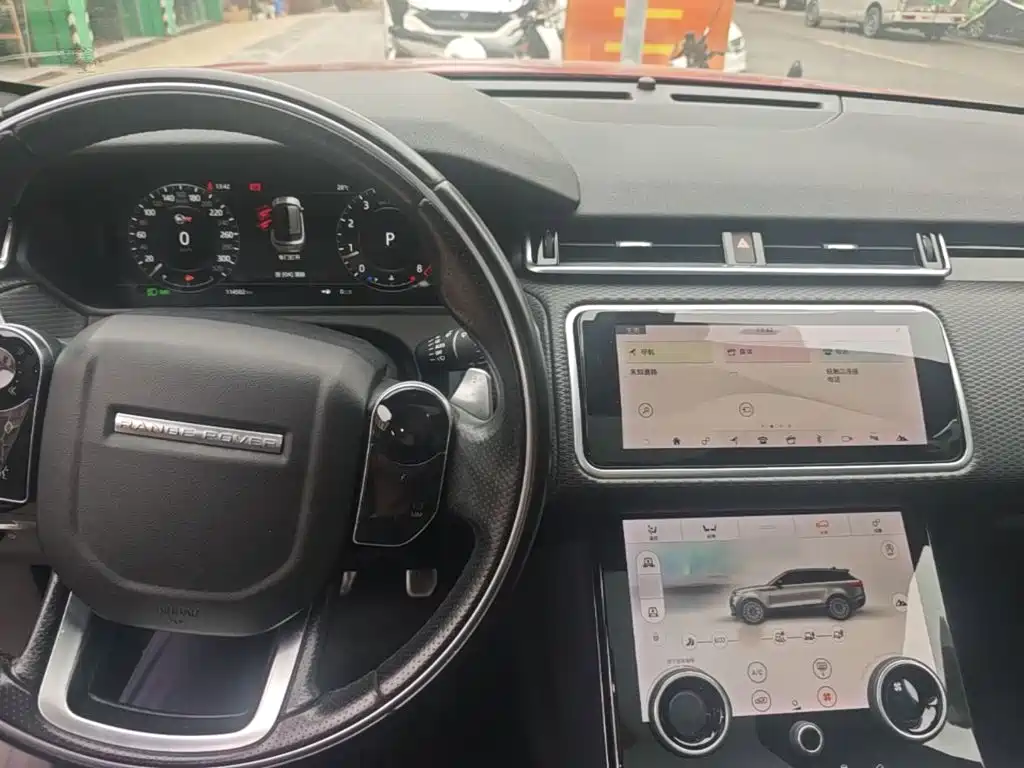Land Rover Velar — миниатюра 10