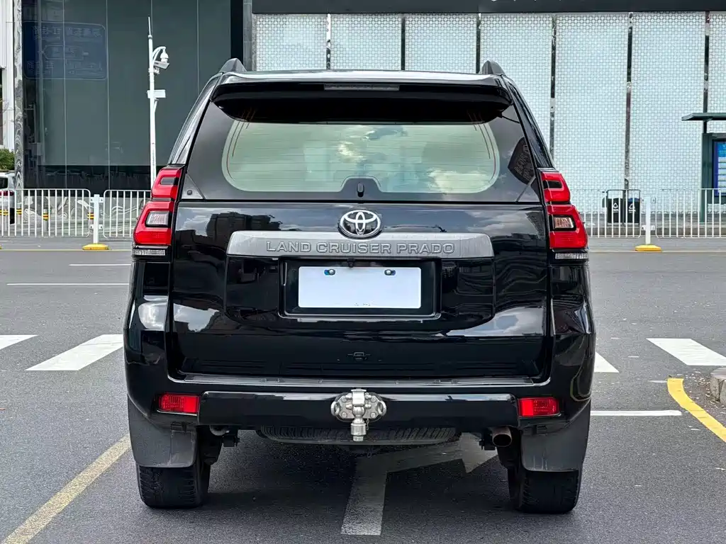 Toyota Prado (Import) — миниатюра 11