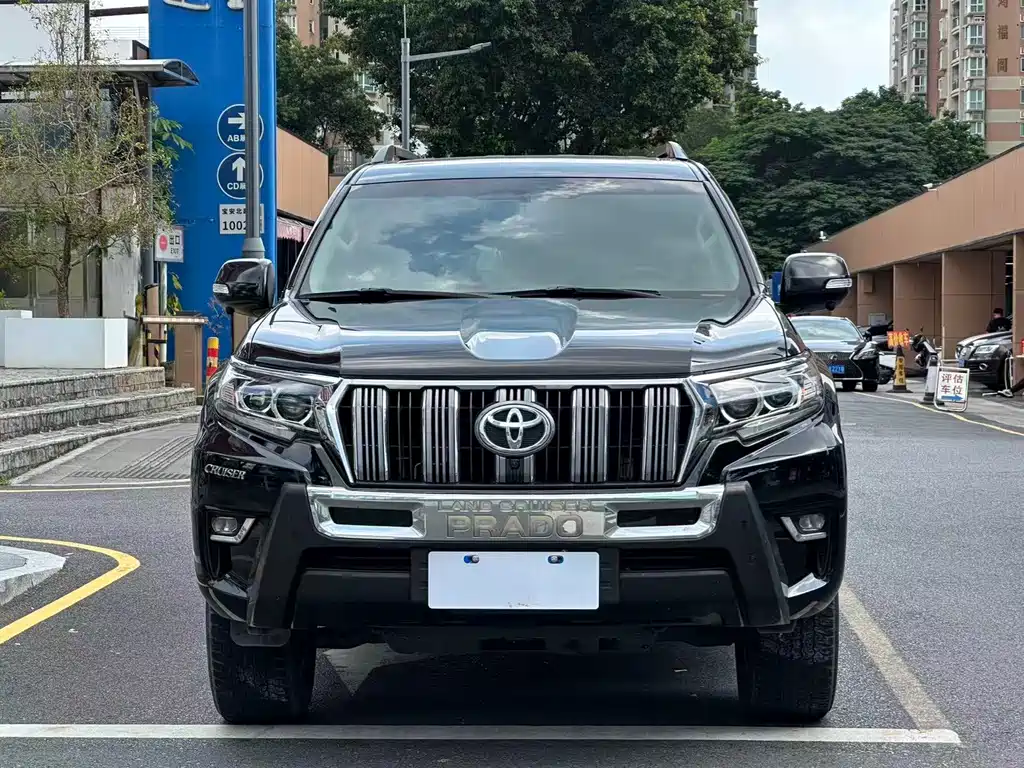Toyota Prado (Import) — миниатюра 2