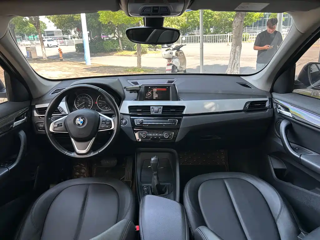 BMW X1 2016 sDrive18Li Premium
