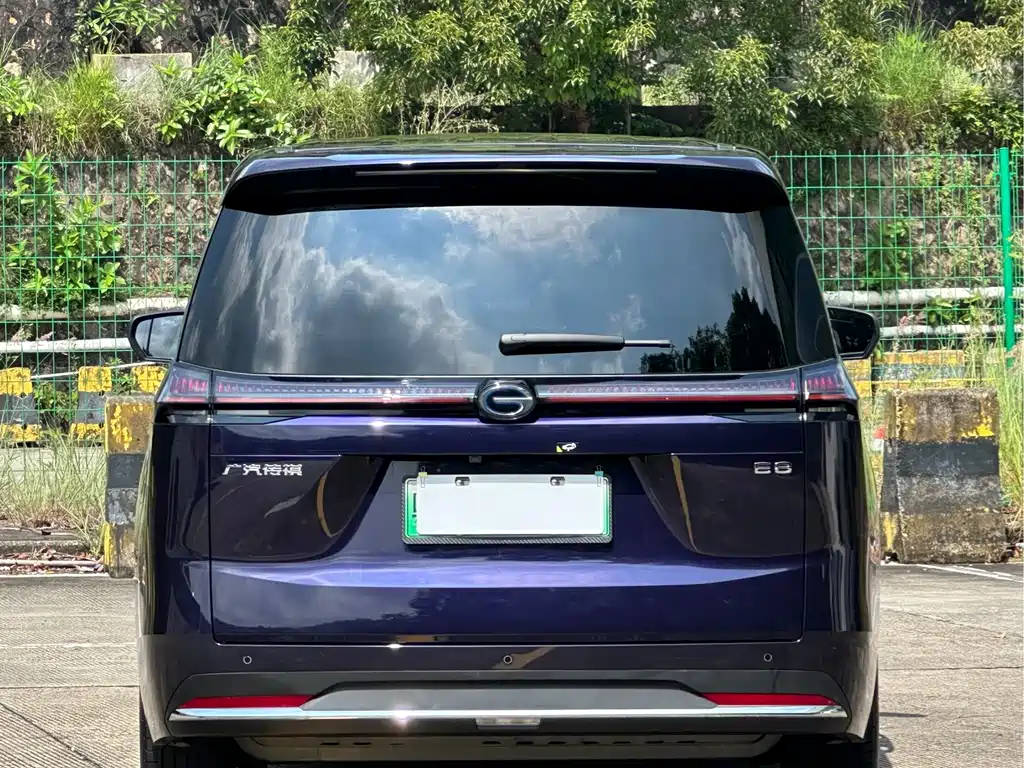 GAC Motor Trumpchi E8 PHEV — миниатюра 15