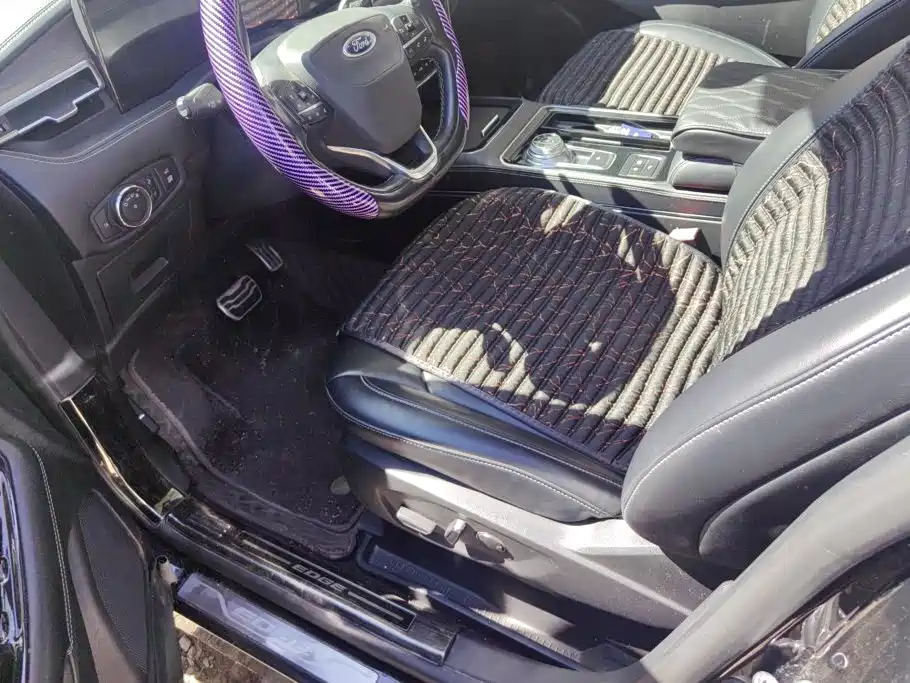 Ford Edge — миниатюра 9